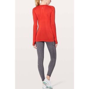 LULULEMON ATHLETICA Swiftly Tech Long Sleece Crew 'Vivid Flame' Size 4